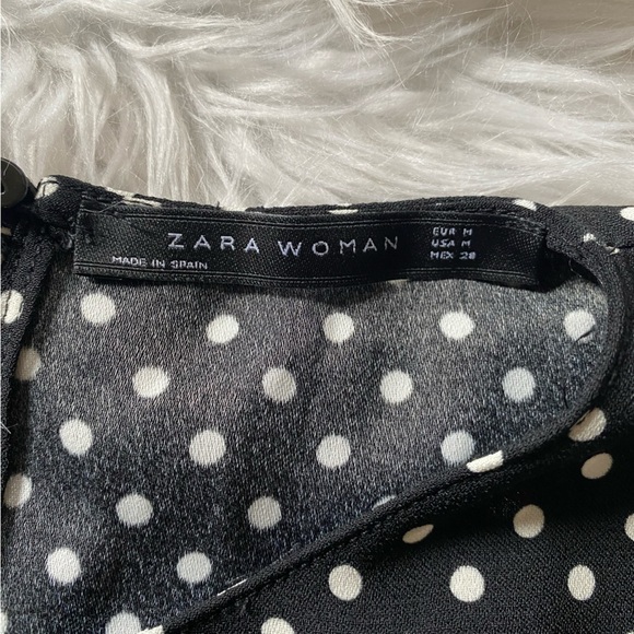 Zara polka dot blouse women’s medium black white bell sleeves business casual - Picture 10 of 10